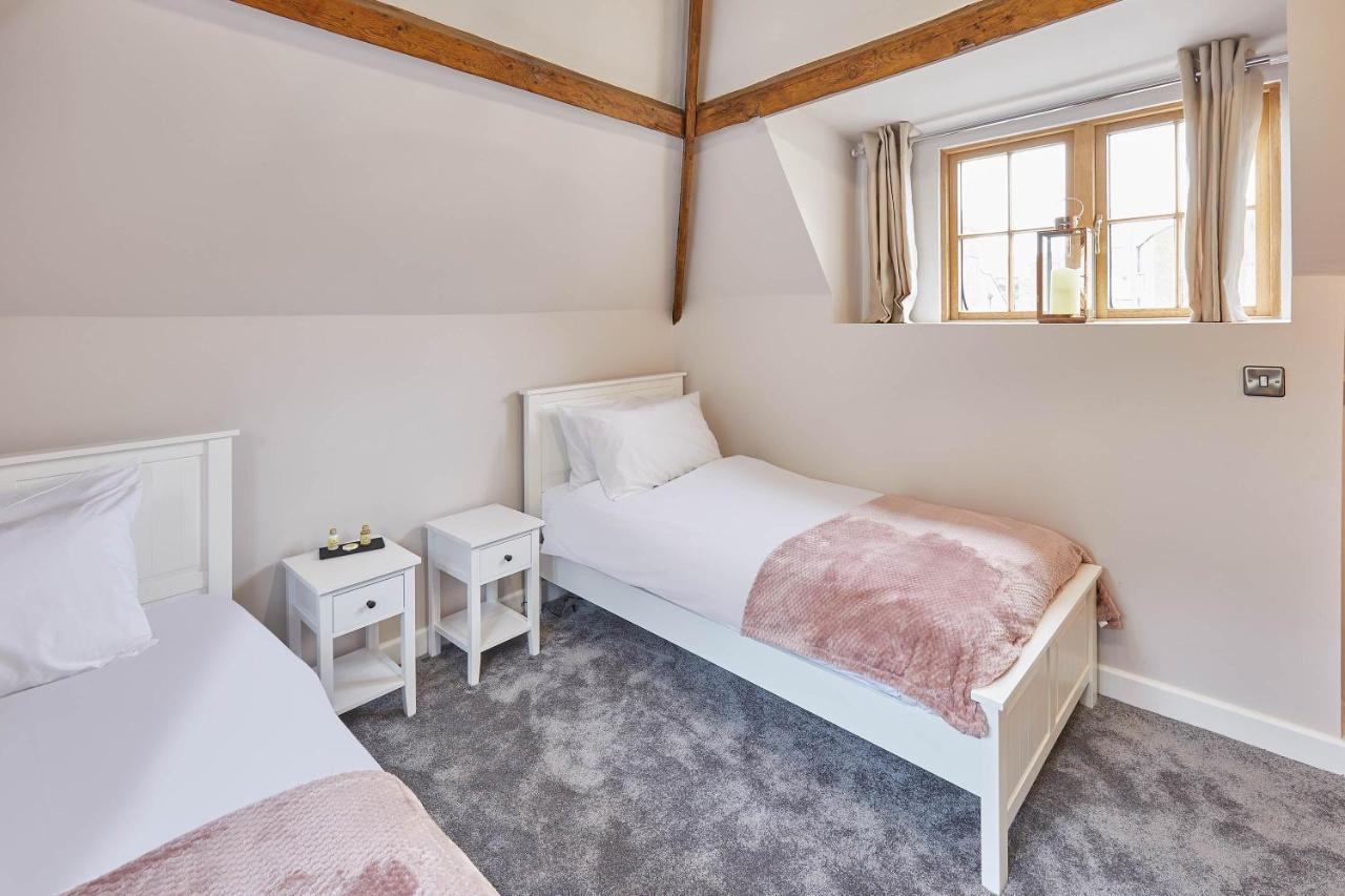 Host & - 11 Bakehouse Yard Holiday home *